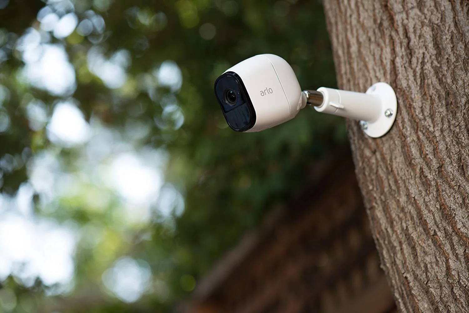Arlo Pro Smart Security System with 2 Cameras - VMS4230-100PAS - Image 2