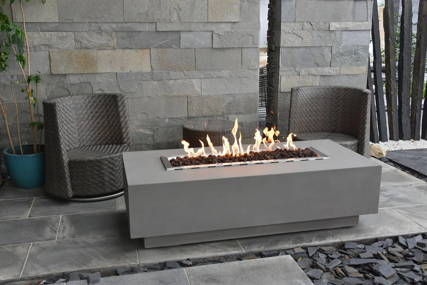 Elementi Granville Fire Table - Natural Gas - Image 2
