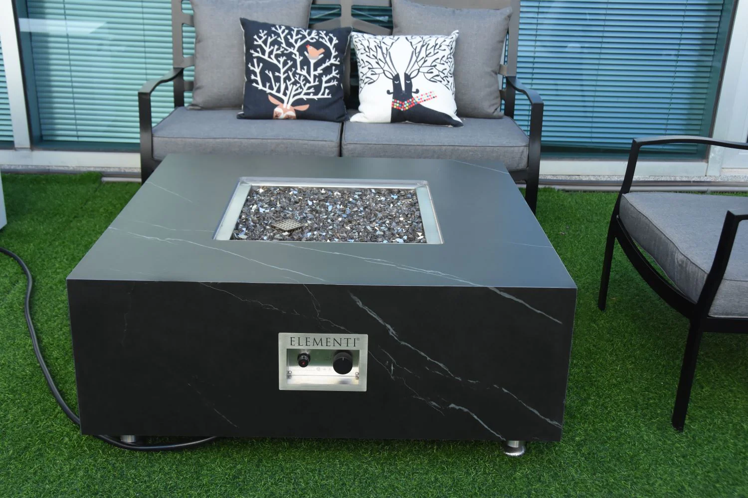 Eyjafja Marble Porcelain Fire Pit (Elementi) - Black / Propane - Image 4