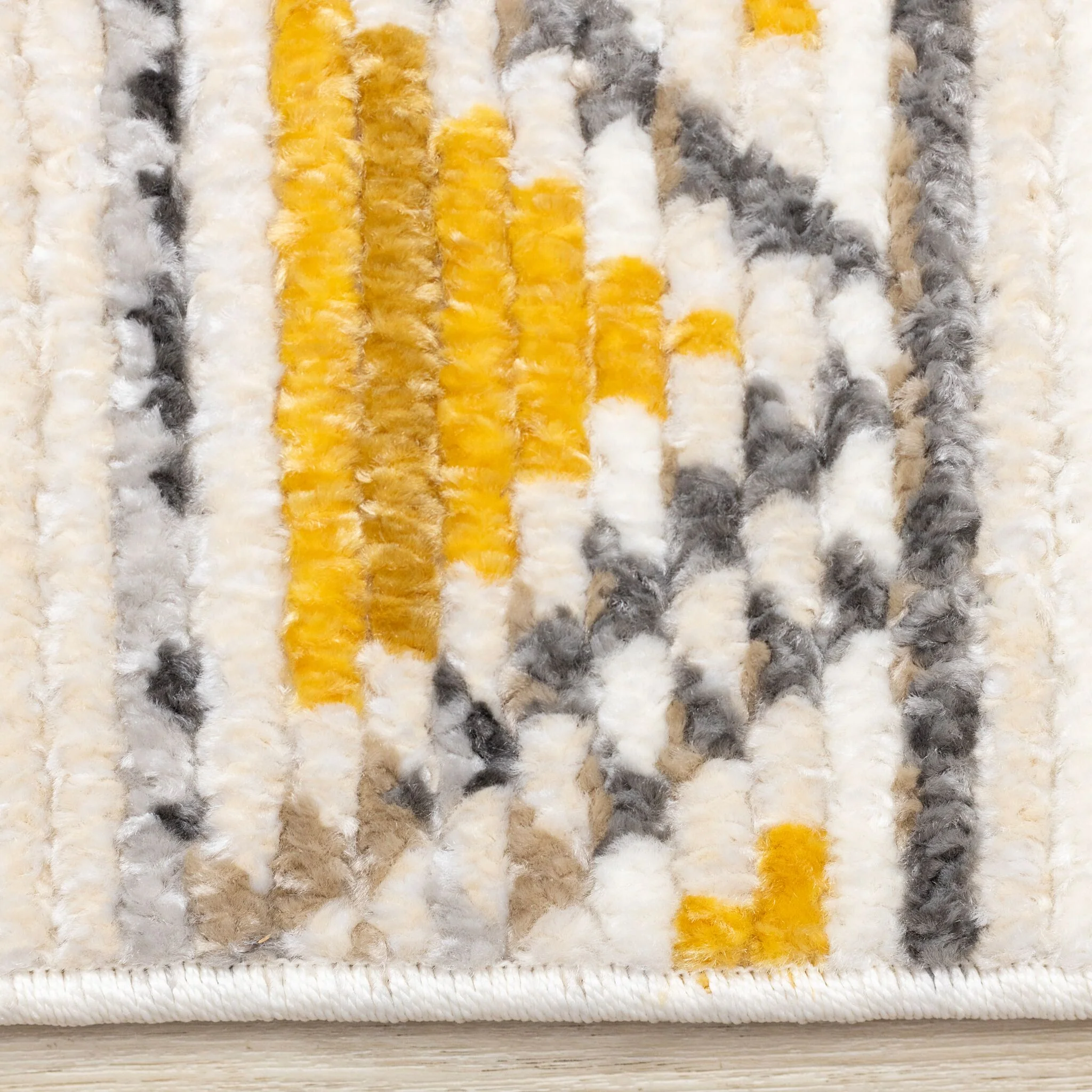Golden Peaks 5'3" x 7'7" Tribal Area Rug - Grey, Yellow - Image 8