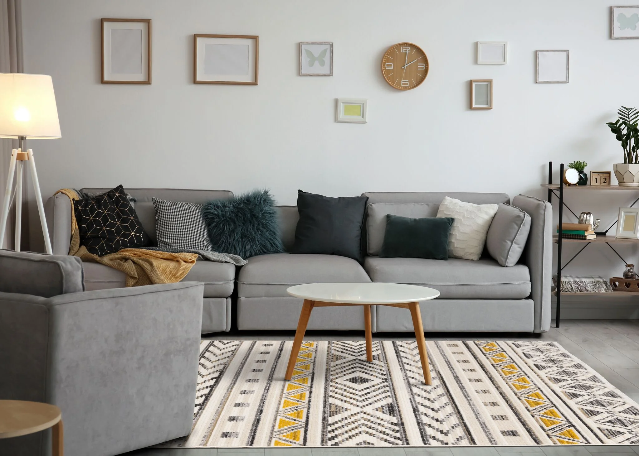 Golden Peaks 7'10" x 10'6" Tribal Area Rug - Grey, Yellow - Image 3