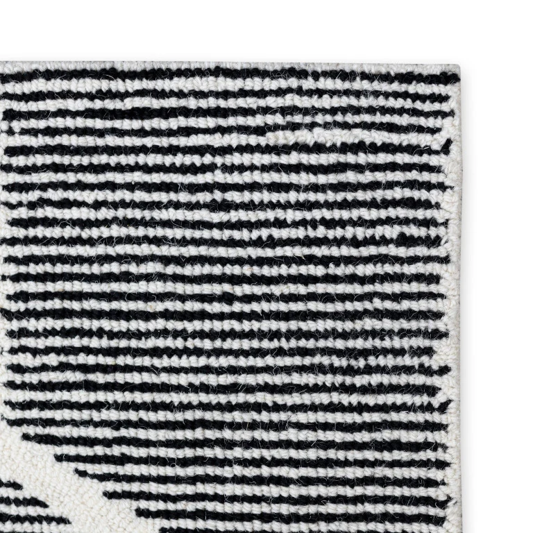 Joris Geometric Rug - 9' x 12' - Black - Image 4