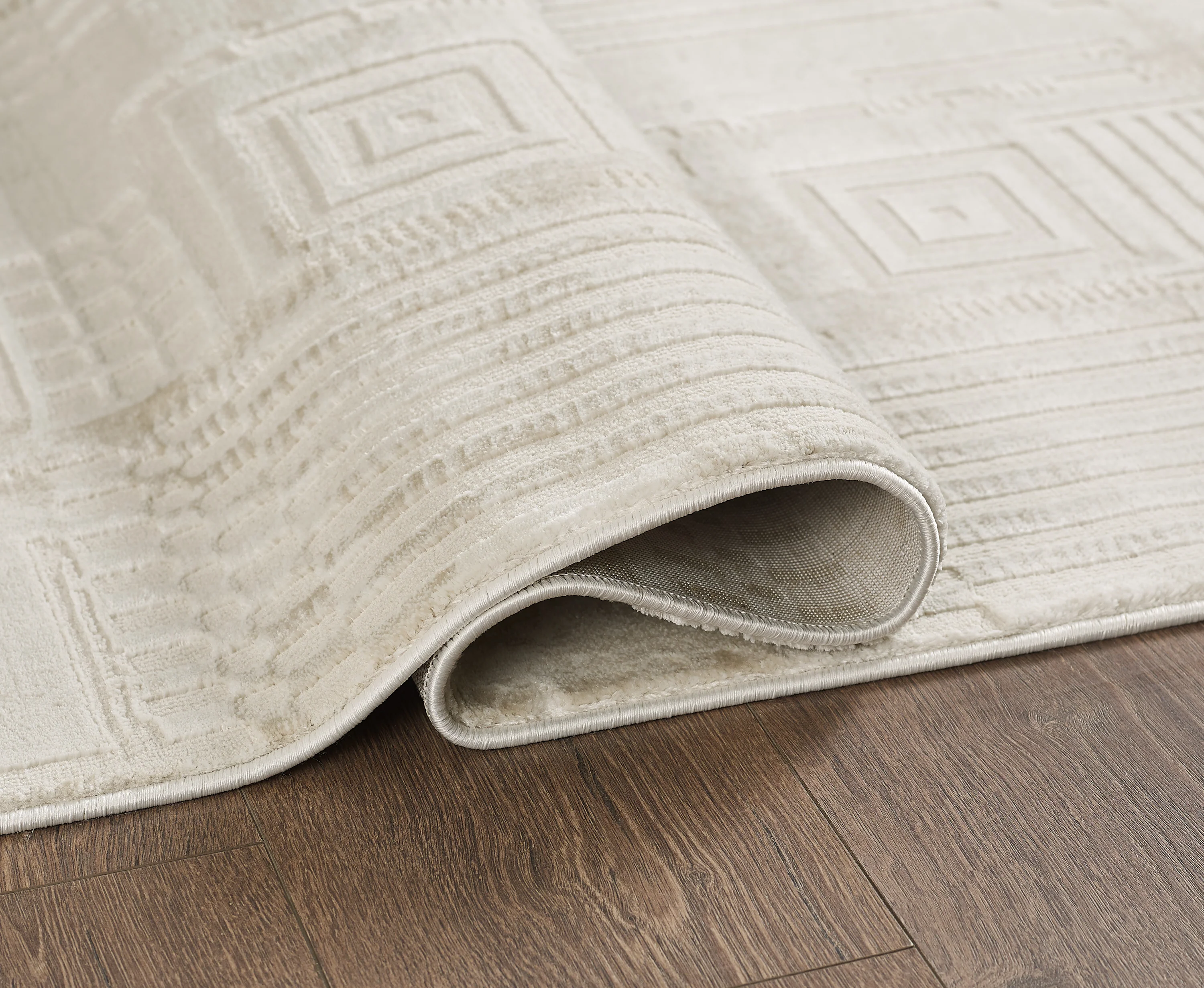 L2 Decor Petra Area Rug 8' x 11' - Cream - Image 3