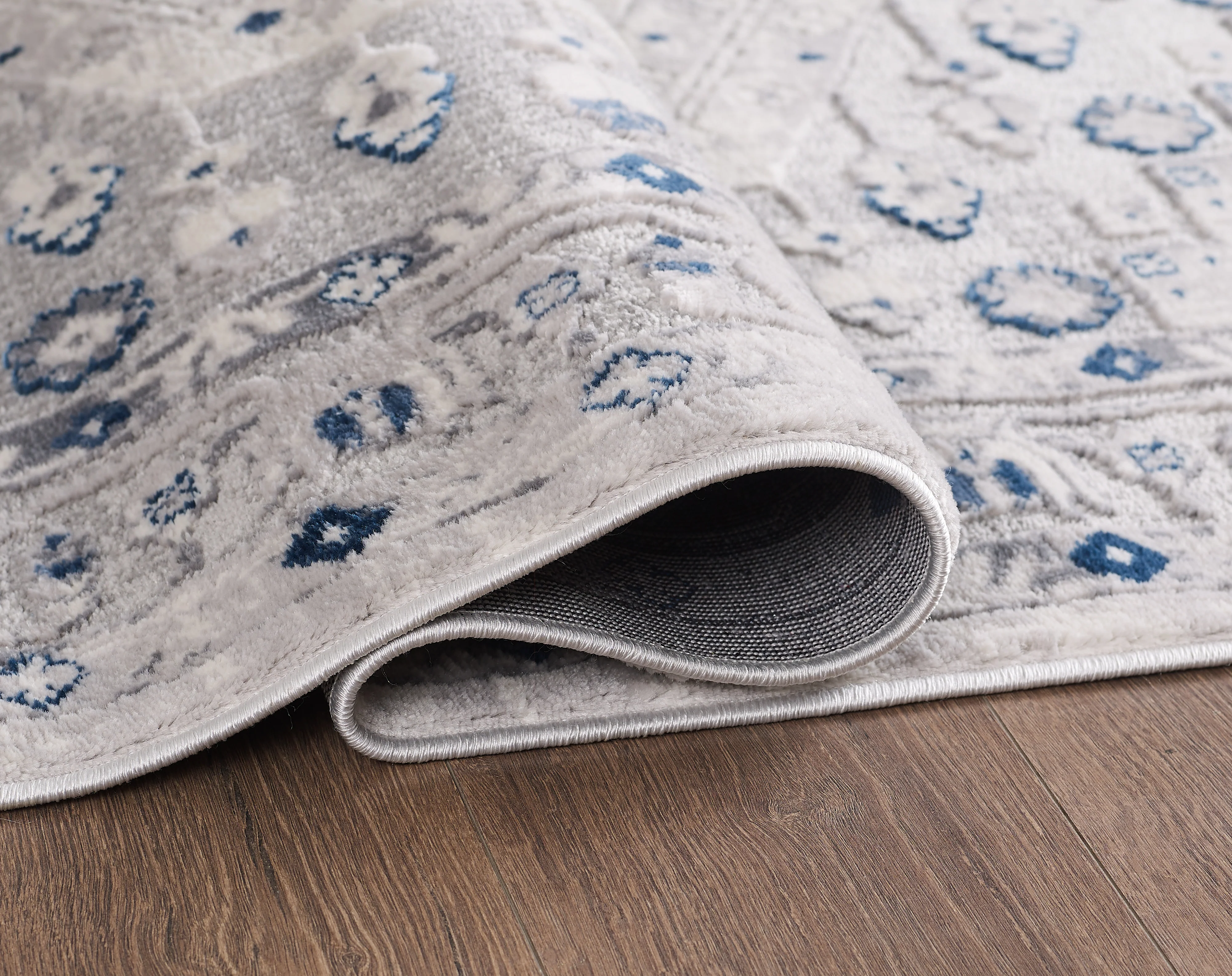 L2 Decor Symphony Area Rug 7' x 10' with Underpad - Grey, Light Grey - Image 3