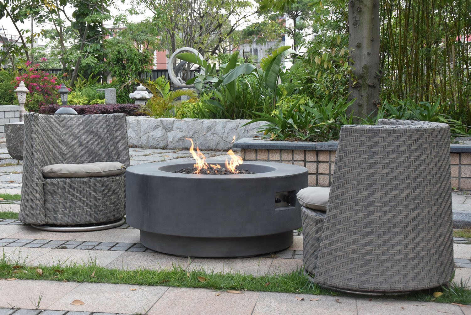 Mauna Kea Concrete Fire Table (Elementi) – Natural Gas - Image 2