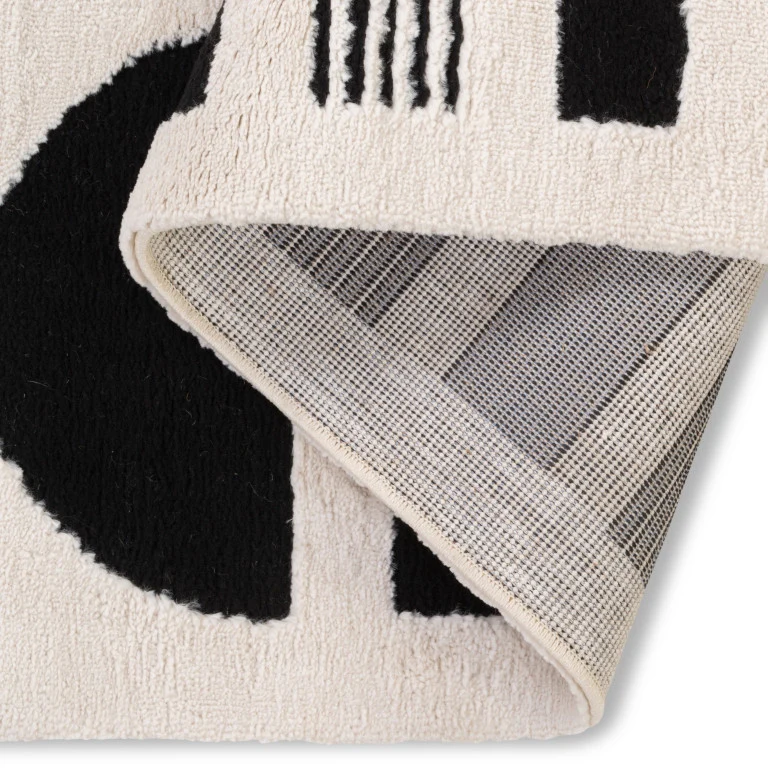 Sherpa Shapes Rug - 5' x 7' - White - Image 2