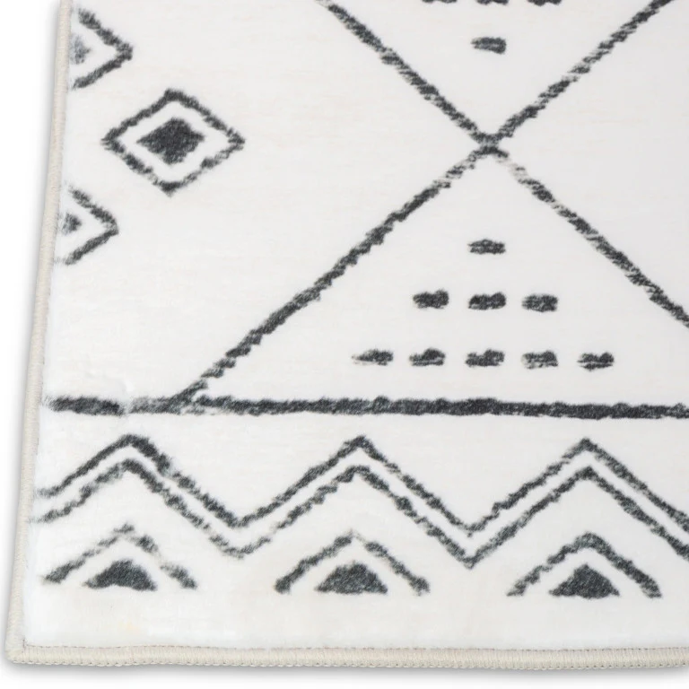 Touch Modern Rug - 6' x 9' - Black - Image 4