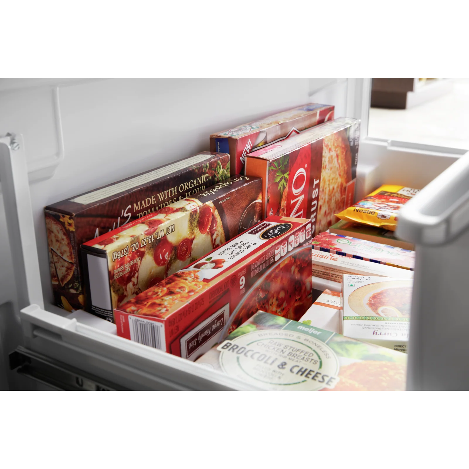 Whirlpool Black Stainless Steel French Door Refrigerator (27 Cu. Ft.) - WRF767SDHV - Image 8